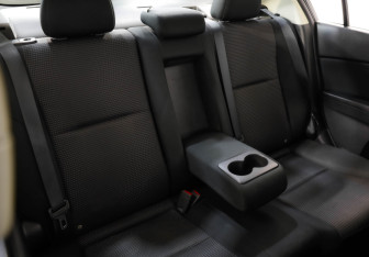 Подержанный автомобиль Mazda 3 Sedan 2011 года (23 фото)