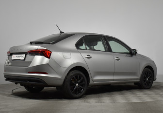 Подержанный автомобиль Skoda Rapid Liftback 2020 года (5 фото)