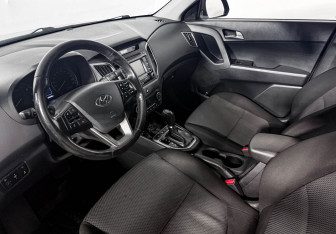 Подержанный автомобиль Hyundai Creta 2018 года (9 фото)