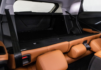 Подержанный автомобиль Omoda C5 2024 года (30 фото)