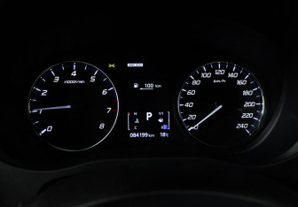 Подержанный автомобиль Mitsubishi Outlander 2021 года (12 фото)