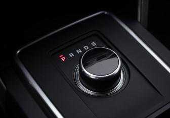 Подержанный автомобиль Land Rover Discovery Sport 2017 года (20 фото)