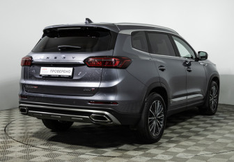 Подержанный автомобиль Chery Tiggo 8 Pro 2023 года (5 фото)