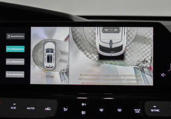 Подержанный автомобиль Changan UNI-K 2023 года (17 фото)