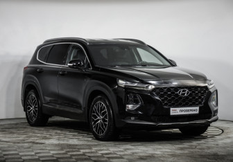 Подержанный автомобиль Hyundai Santa Fe 2018 года (3 фото)