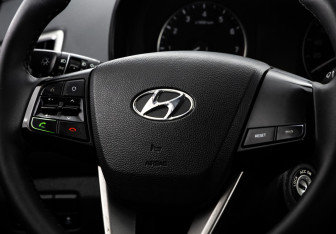 Подержанный автомобиль Hyundai Creta 2019 года (11 фото)