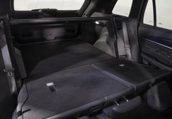 Подержанный автомобиль Geely Monjaro 2024 года (20 фото)