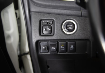 Подержанный автомобиль Mitsubishi Montero Sport 2022 года (21 фото)