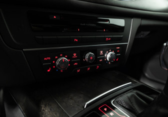 Подержанный автомобиль Audi A6 Sedan 2017 года (16 фото)