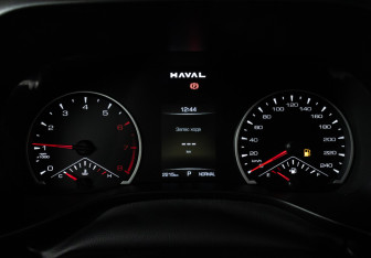 Подержанный автомобиль Haval Jolion 2024 года (12 фото)