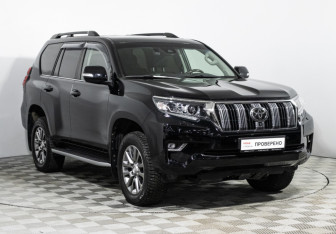 Подержанный автомобиль Toyota Land Cruiser Prado 2018 года (3 фото)
