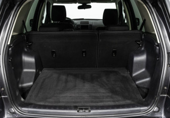 Подержанный автомобиль Land Rover Freelander 2010 года (15 фото)