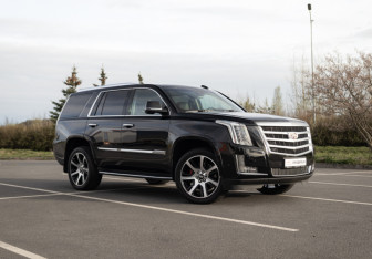 Подержанный автомобиль Cadillac Escalade Suv 2017 года (6 фото)