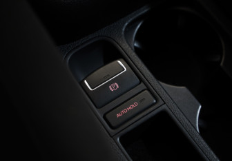 Подержанный автомобиль Volkswagen Tiguan 2010 года (18 фото)