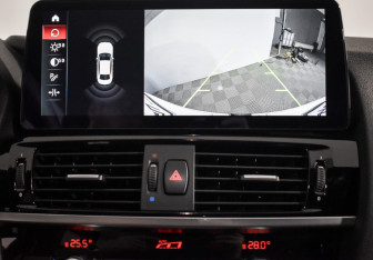 Подержанный автомобиль BMW X4 2015 года (19 фото)