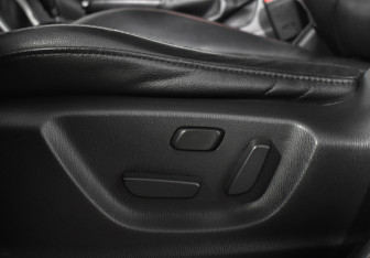 Подержанный автомобиль Mazda CX-5 2013 года (21 фото)