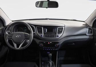 Подержанный автомобиль Hyundai Tucson 2018 года (9 фото)