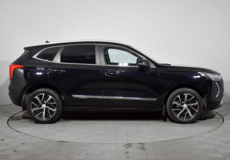 Подержанный автомобиль Haval Jolion 2021 года (4 фото)