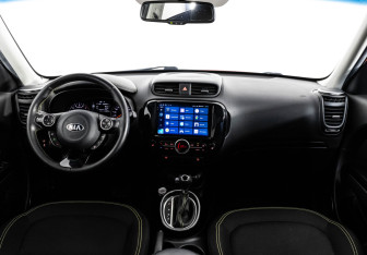 Подержанный автомобиль Kia Soul 2016 года (10 фото)