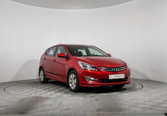 Подержанный автомобиль Hyundai Solaris Hatchback 2016 года (3 фото)