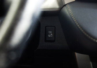 Подержанный автомобиль Toyota RAV4 2013 года (15 фото)