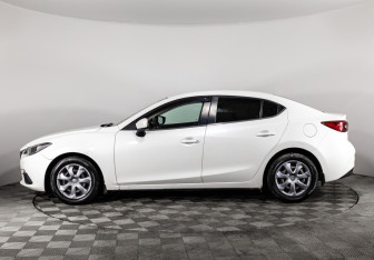 Подержанный автомобиль Mazda 3 Sedan 2013 года (8 фото)