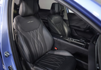 Подержанный автомобиль Chery Arrizo 8 2023 года (29 фото)