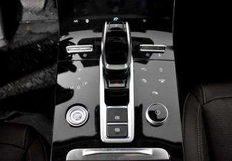 Подержанный автомобиль Chery Tiggo 8 Pro 2022 года (12 фото)