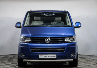 Подержанный автомобиль Volkswagen Multivan 2011 года (2 фото)