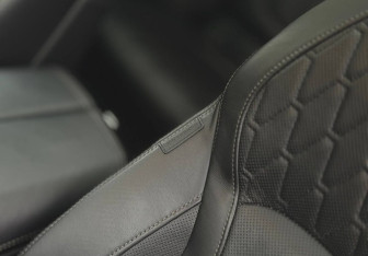 Подержанный автомобиль BMW X6 2020 года (39 фото)