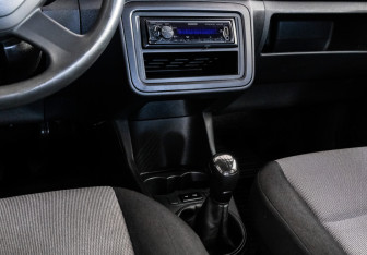 Подержанный автомобиль Skoda Fabia Hatchback 2013 года (11 фото)