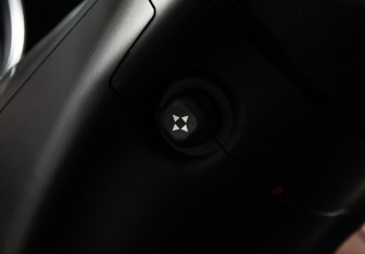 Подержанный автомобиль Maserati Levante 2017 года (18 фото)