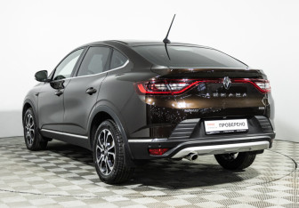 Подержанный автомобиль Renault Arkana 2019 года (7 фото)