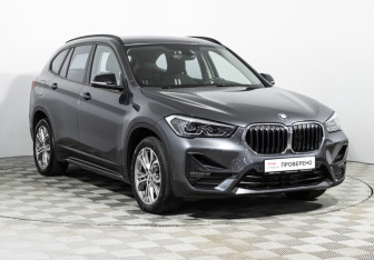 Подержанный автомобиль BMW X1 2019 года (3 фото)