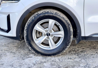 Подержанный автомобиль Kia Sorento 2021 года (9 фото)