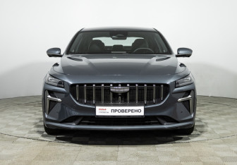 Подержанный автомобиль Geely Preface 2024 года (2 фото)