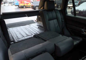 Подержанный автомобиль Land Rover Range Rover 2013 года (33 фото)