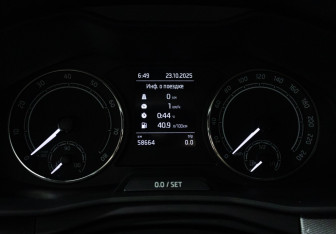 Подержанный автомобиль Skoda Rapid Liftback 2021 года (12 фото)