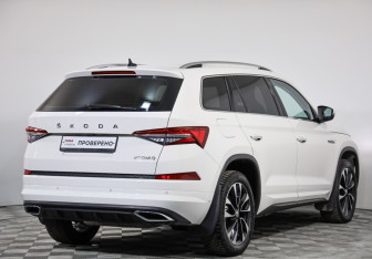 Подержанный автомобиль Skoda Kodiaq 2022 года (5 фото)