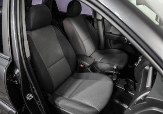 Подержанный автомобиль Kia Sportage 2010 года (21 фото)