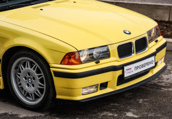 Подержанный автомобиль BMW M3 Coupe 1994 года (11 фото)