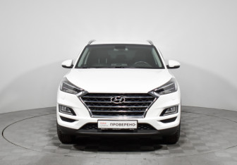 Подержанный автомобиль Hyundai Tucson 2018 года (2 фото)