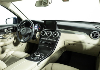 Подержанный автомобиль Mercedes-Benz GLC Coupe 2019 года (9 фото)