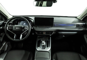 Подержанный автомобиль Haval Jolion 2024 года (13 фото)