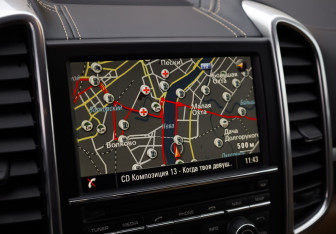 Подержанный автомобиль Porsche Cayenne 2014 года (21 фото)