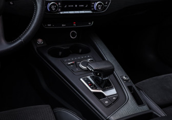 Подержанный автомобиль Audi A5 Liftback 2019 года (21 фото)