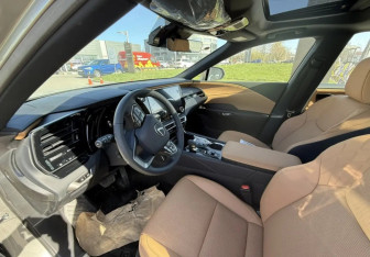 Новый Lexus RX 2025 (7 фото)