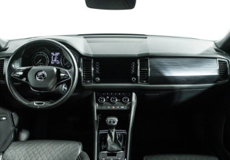Подержанный автомобиль Skoda Kodiaq 2021 года (13 фото)