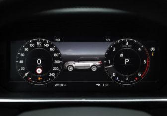 Подержанный автомобиль Land Rover Range Rover Sport 2019 года (14 фото)