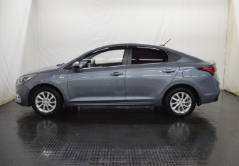 Подержанный автомобиль Hyundai Solaris Sedan 2018 года (8 фото)